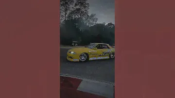 R32 sedan drifting